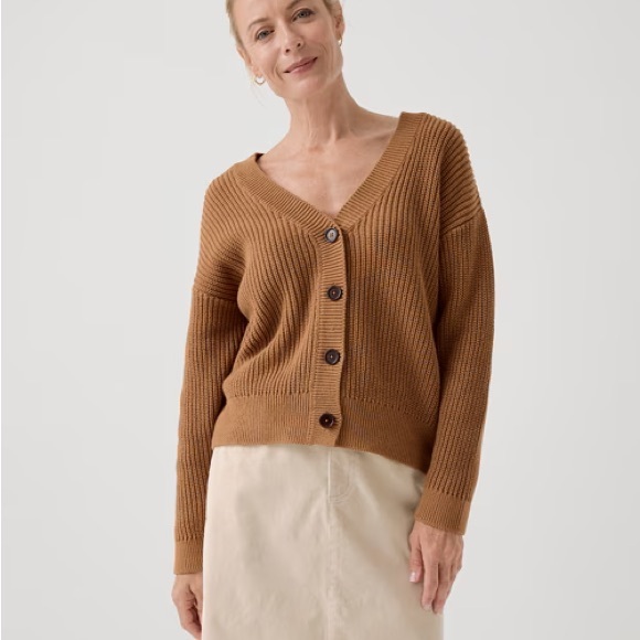 Pact Sweaters - Pact NWOT Luxe Knit Cropped Cardigan